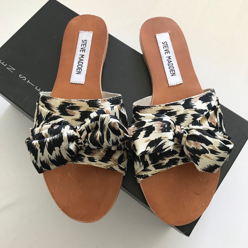 Steve Madden sandals